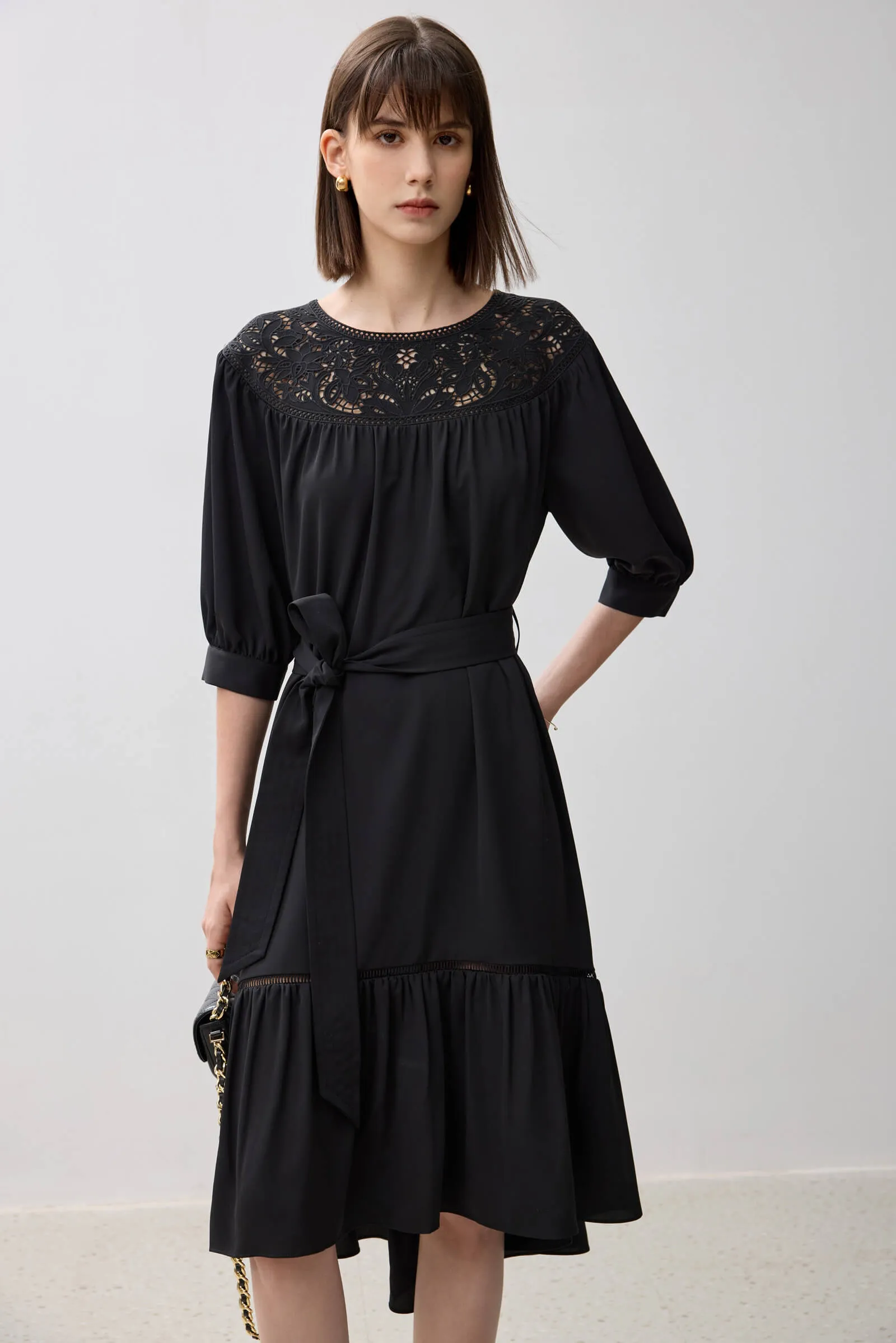 LILY Elegant Lace Comfortable Dress