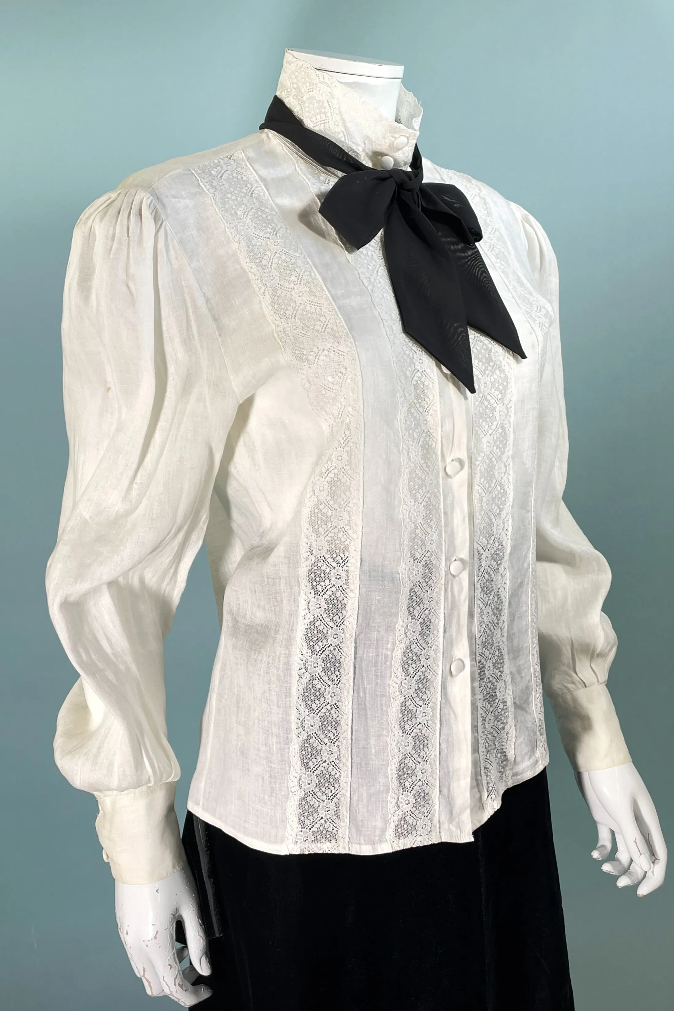 Ramsay of Ireland, Vintage White Irish Linen/Lace Victorian Style Blouse SZ 10